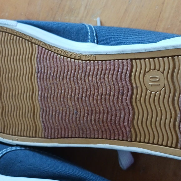 Canvas shoes - Picture 3 of 5